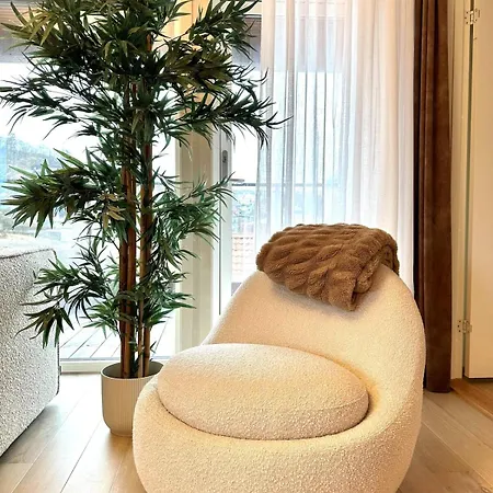 Stor Sentralt I דירה